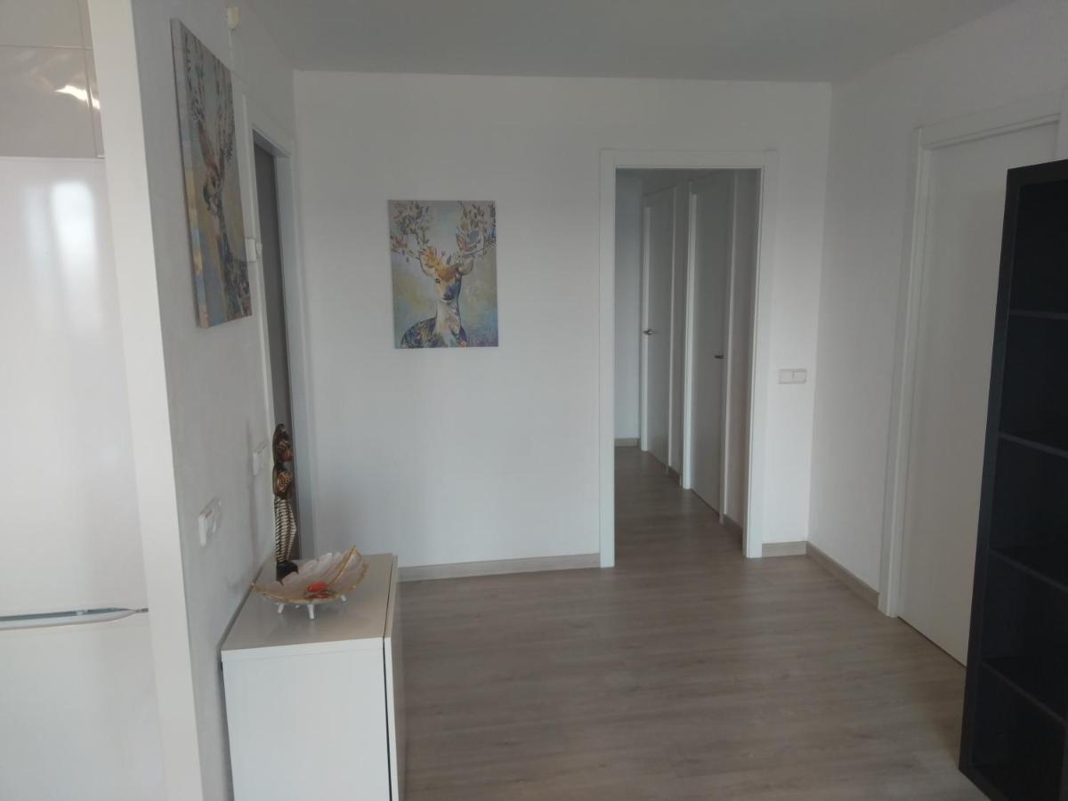 Luxury Apartment Accommodation, Next To Beach & Train Station Calella Eksteriør billede