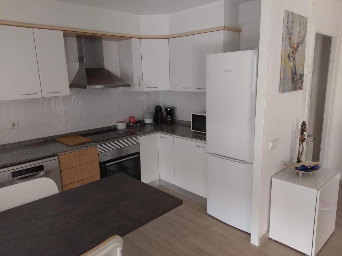 Luxury Apartment Accommodation, Next To Beach & Train Station Calella Eksteriør billede