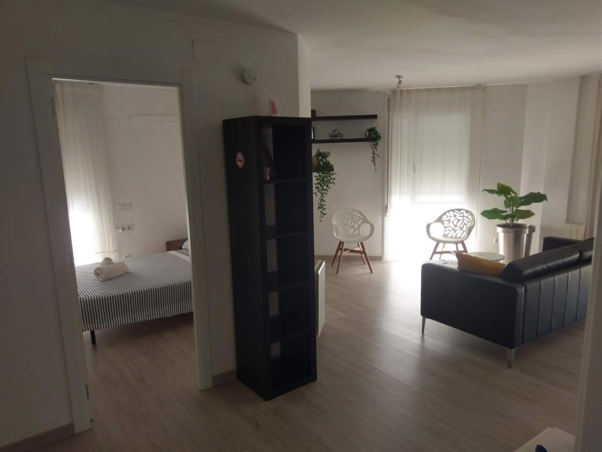 Luxury Apartment Accommodation, Next To Beach & Train Station Calella Eksteriør billede