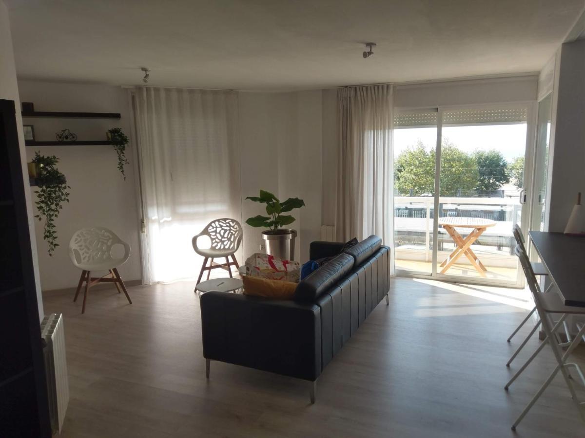 Luxury Apartment Accommodation, Next To Beach & Train Station Calella Eksteriør billede