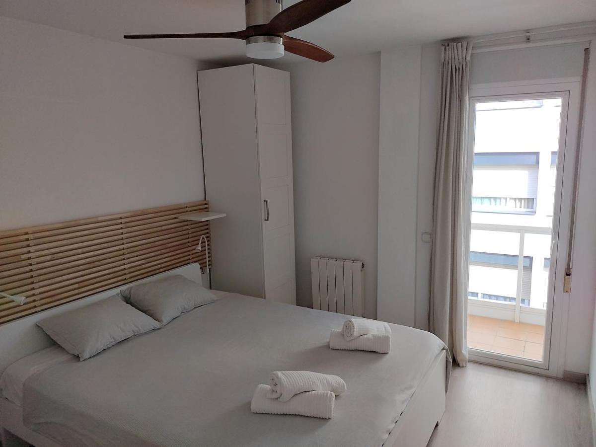 Luxury Apartment Accommodation, Next To Beach & Train Station Calella Eksteriør billede